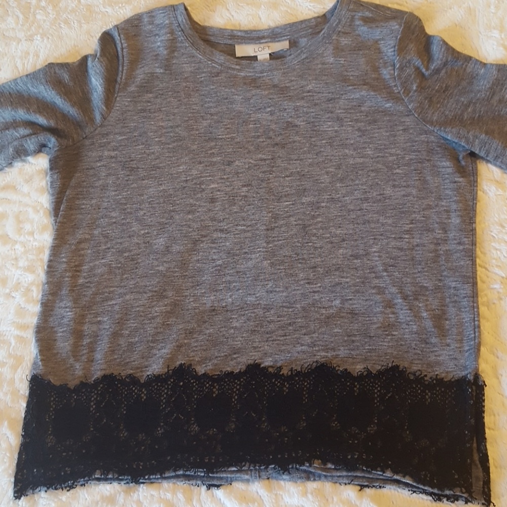 Loft 3/4 sleeve split seam shirt